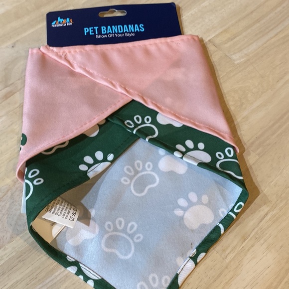 Doggie Pink & Green Double Pack Bandanas by Pawsitively Fun. - Picture 4 of 6